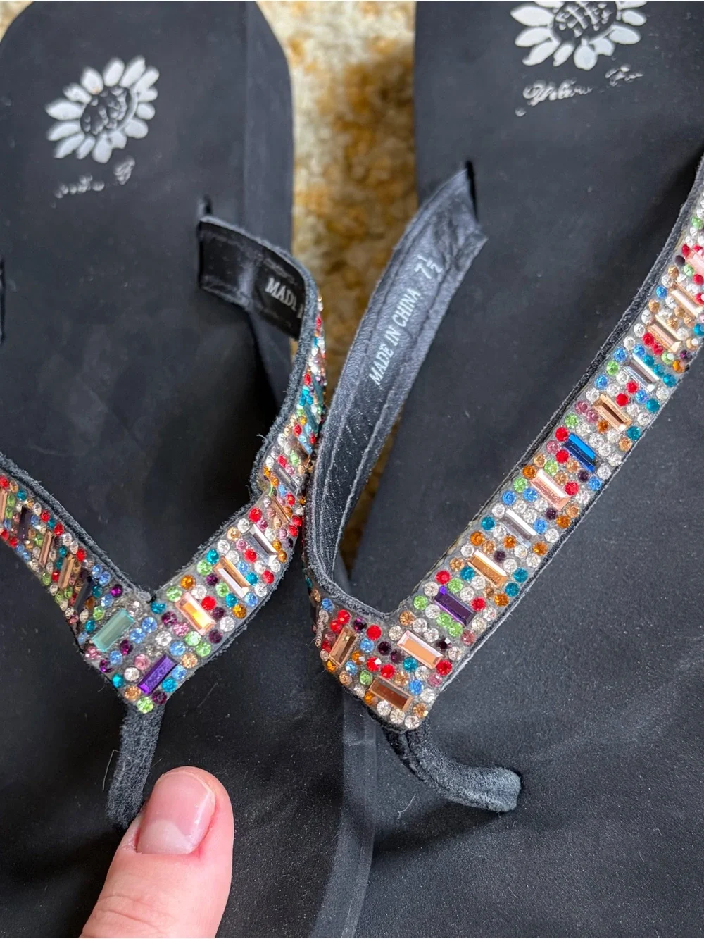 ‼️SOLD‼️Y2K Boho Rhinestone Flip Flops - Picture 2 of 5